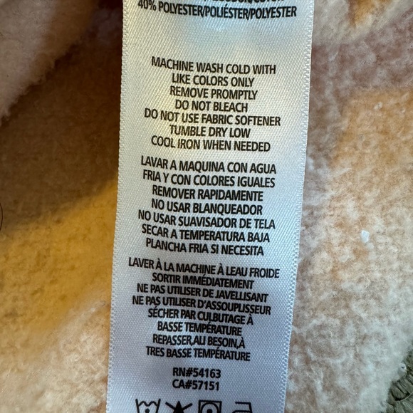 Calvin Klein Women’s Performance Graphic Sleeve Light Melon Sweatshirt Size M - Picture 8 of 10